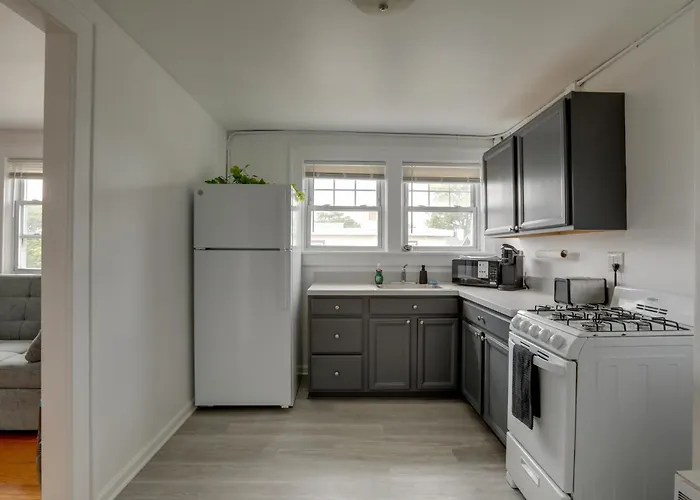 5 Blocks To Sand! Pet-Friendly Unit In Ocean Grove